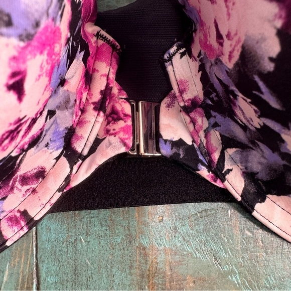 Pennington's Deesse Plunge Floral Bra Front Closure Size 44DD - Picture 5 of 9